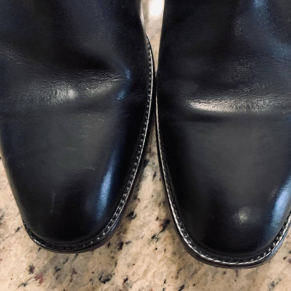 Frye Chelsea Boot Black Leather Women Size 8 B